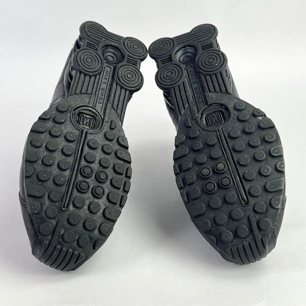 Nike Shox R4 black/black