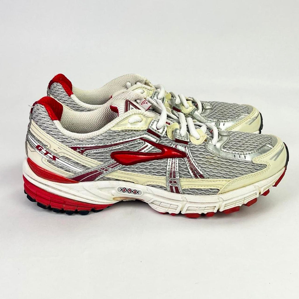 Brooks GTS Adrenaline 11 white/red UK 5