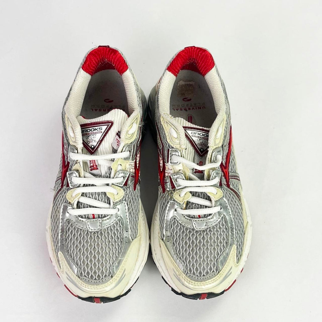 Brooks GTS Adrenaline 11 white/red UK 5