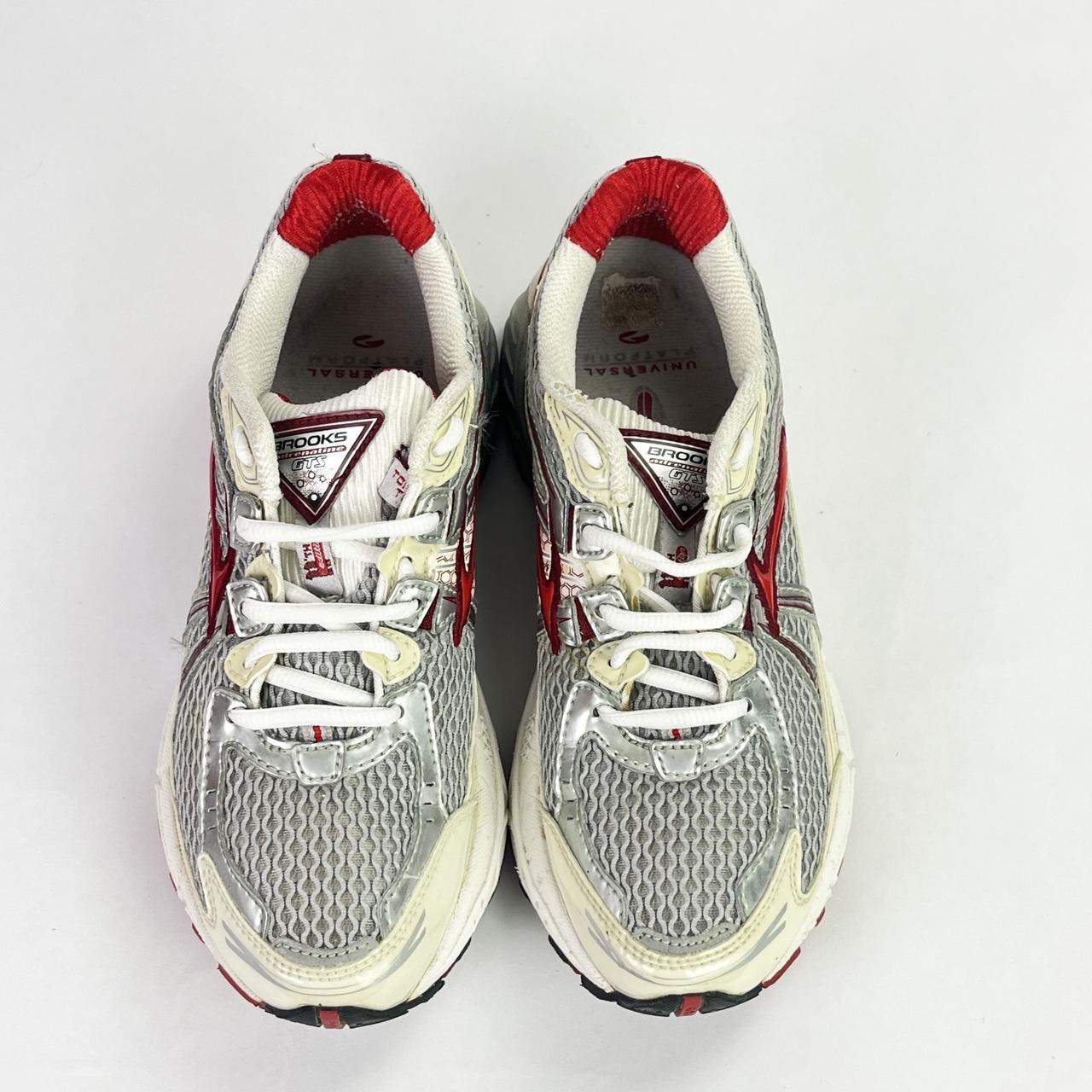 Brooks GTS Adrenaline 11 white/red UK 5