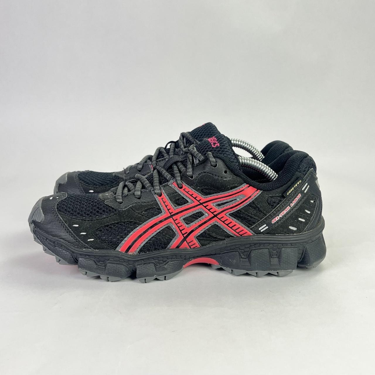 ASICS Gel Trail Lahar GTX Gore-Tex black/pink UK 5.5