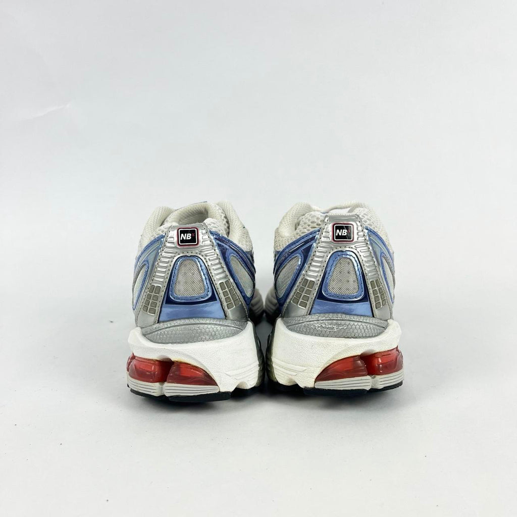 New Balance 1225 white/blue UK 6.5