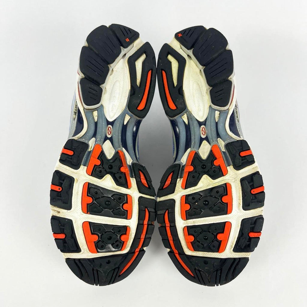 New Balance 1225 white/blue UK 6.5