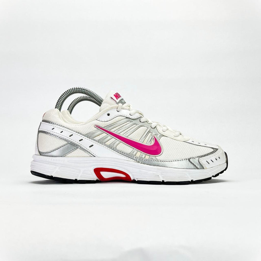 Nike Dart 8 white/pink