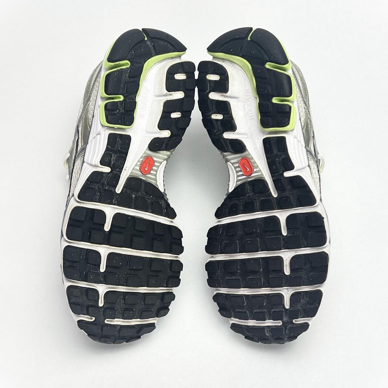 Nike Pegasus 25 white/volt UK 5