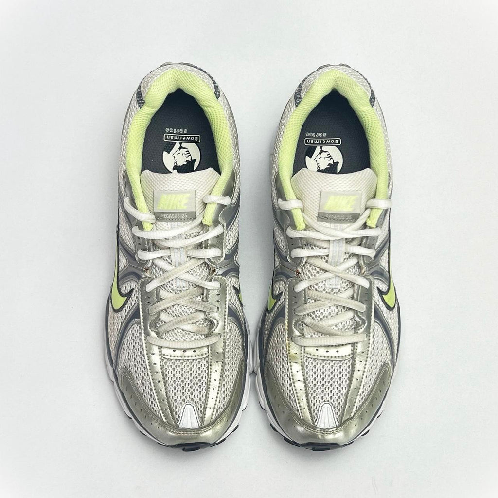 Nike Pegasus 25 white/volt UK 5