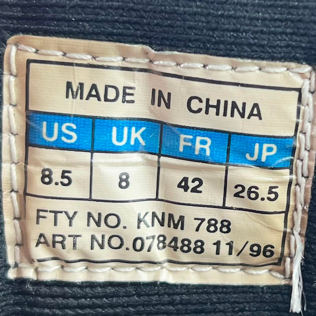 Adidas Vintage(1990s) Hiking High beige/navy UK 8