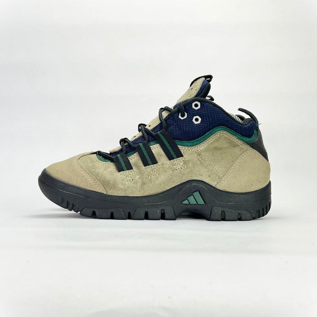 Adidas Vintage(1990s) Hiking High beige/navy UK 8