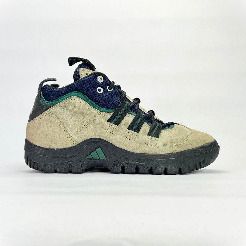 Adidas Vintage(1990s) Hiking High beige/navy UK 8