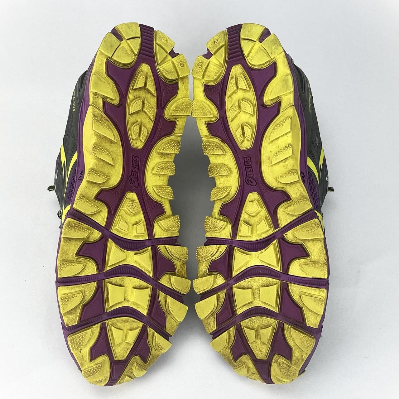 Asics Gel-FujiTrabuco purple/grey/yellow UK 8