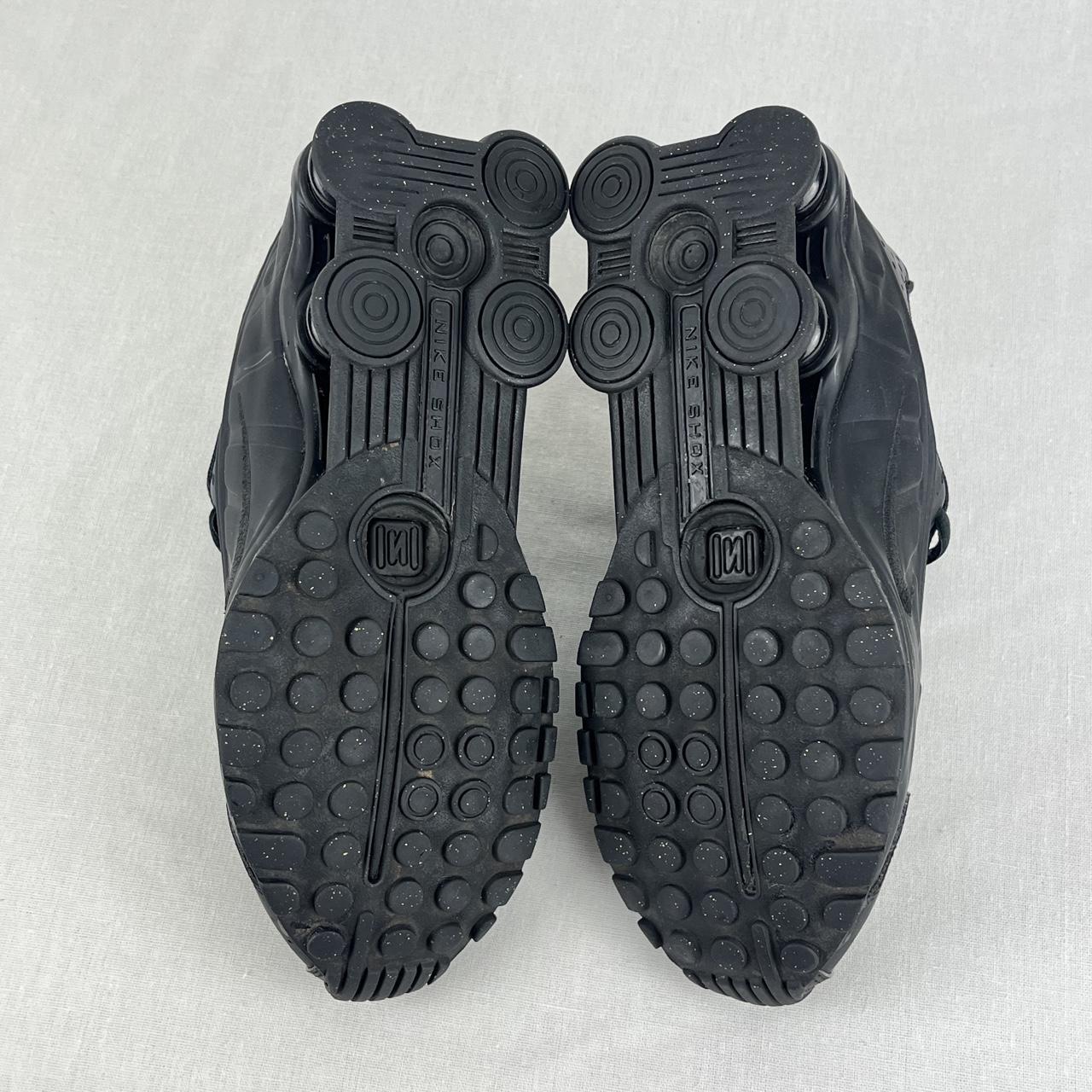 Nike Shox R4 black