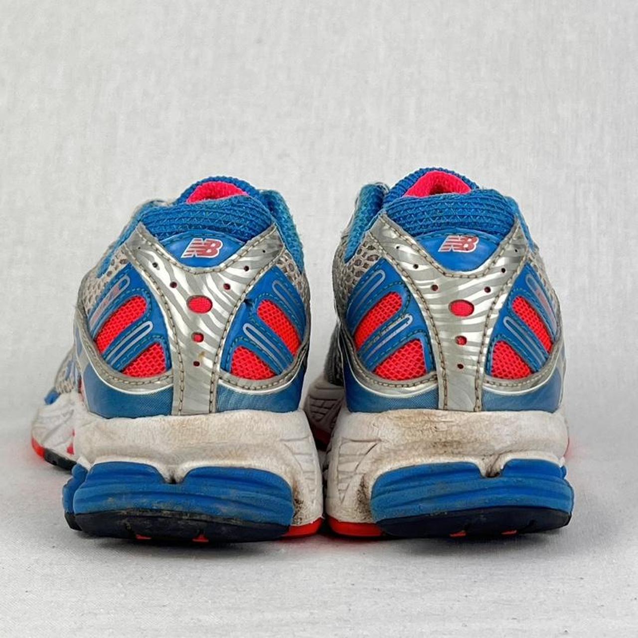 New Balance 780 v3 silver/blue/red