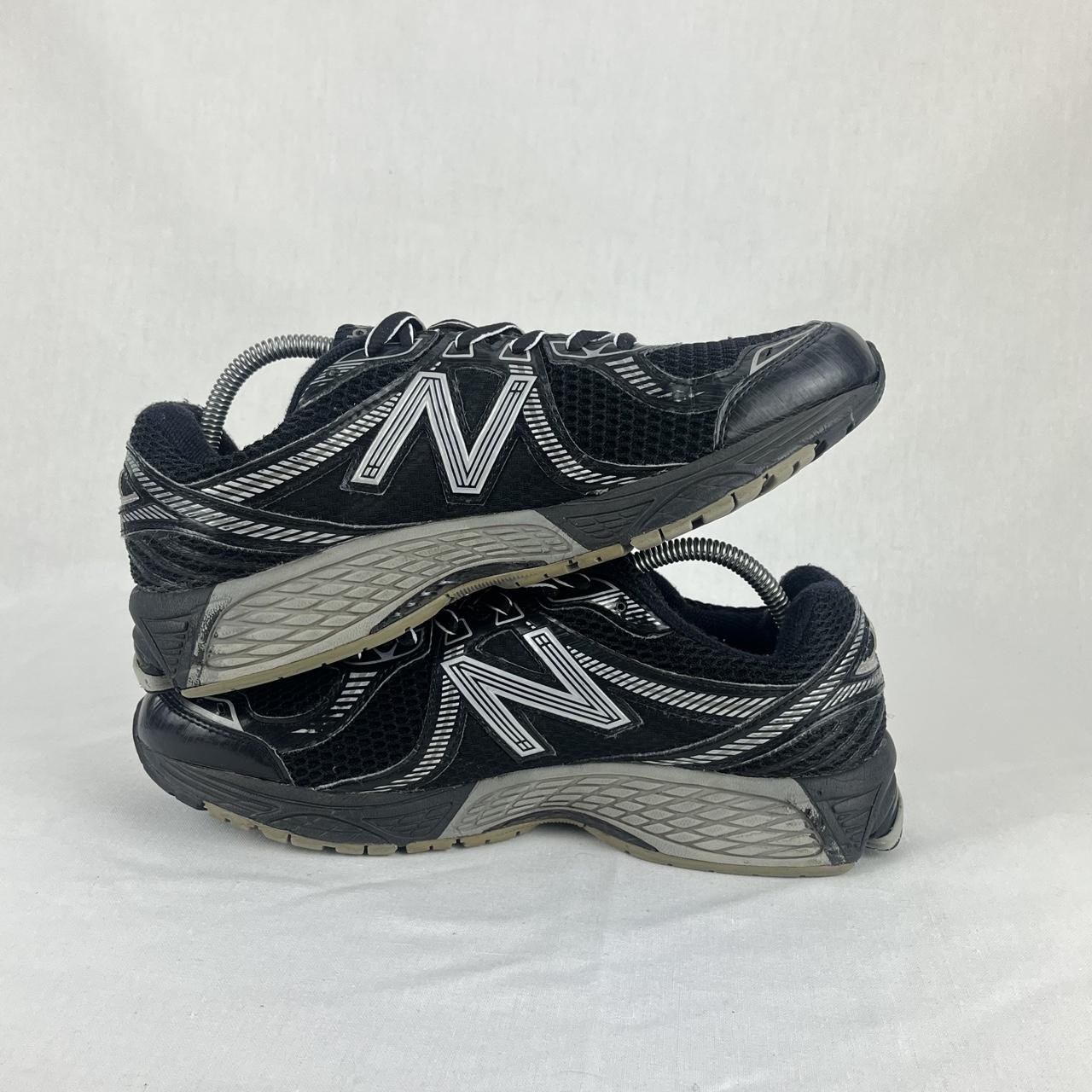 New Balance 860v2 black/silver