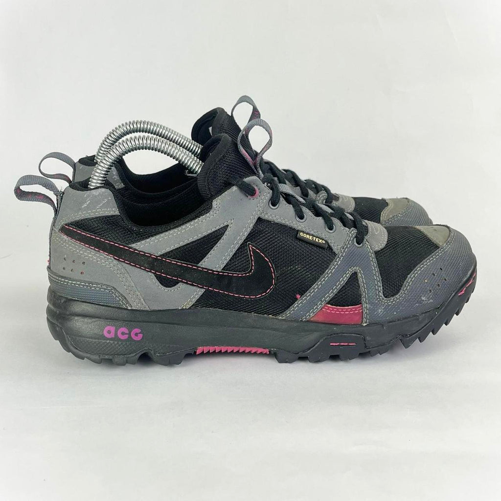 Nike ACG Rongbuk GTX Gore-Tex black/grey UK 7