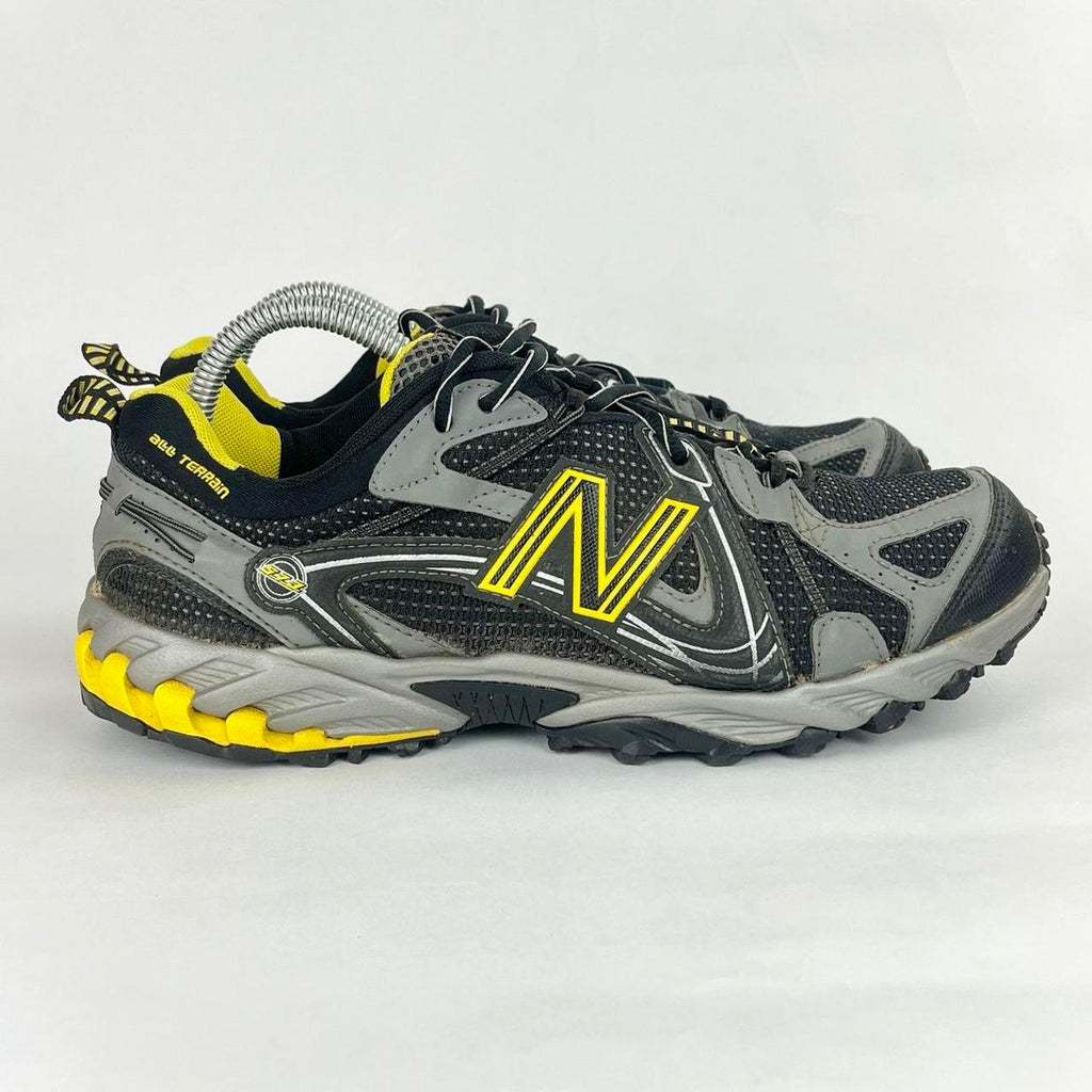 New Balance 573 black/yellow UK 9