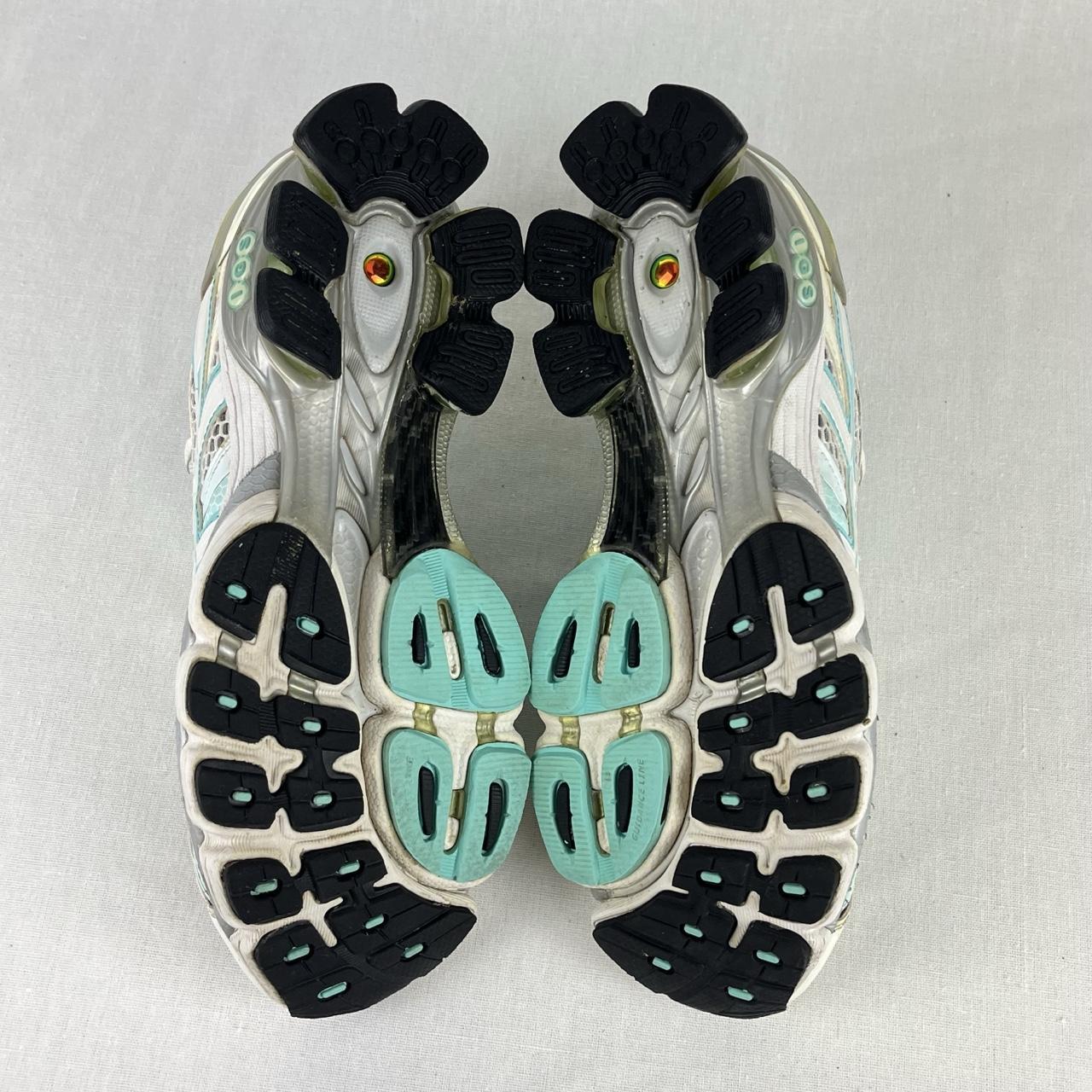 Asics Gel-Kinsei 3 white/cream/turquoise