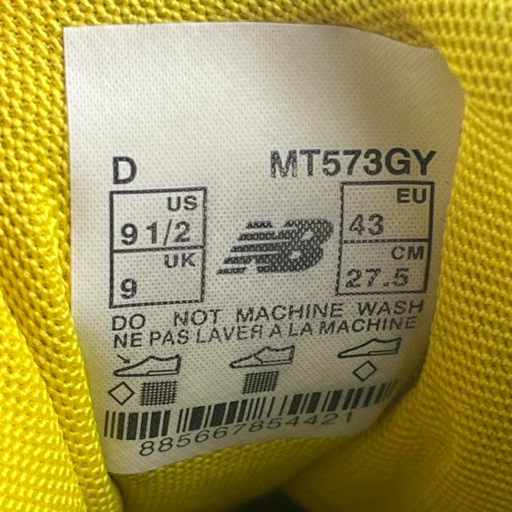 New Balance 573 black/yellow UK 9