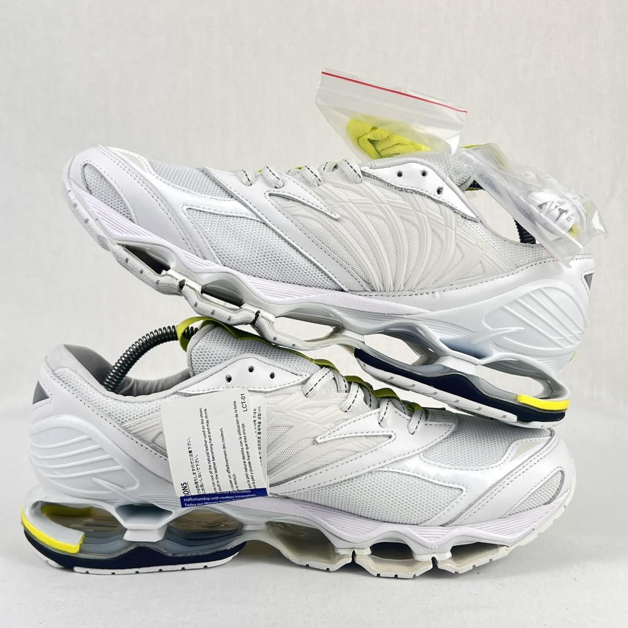 Mizuno x Futur Wave Prophecy 8 white/yellow