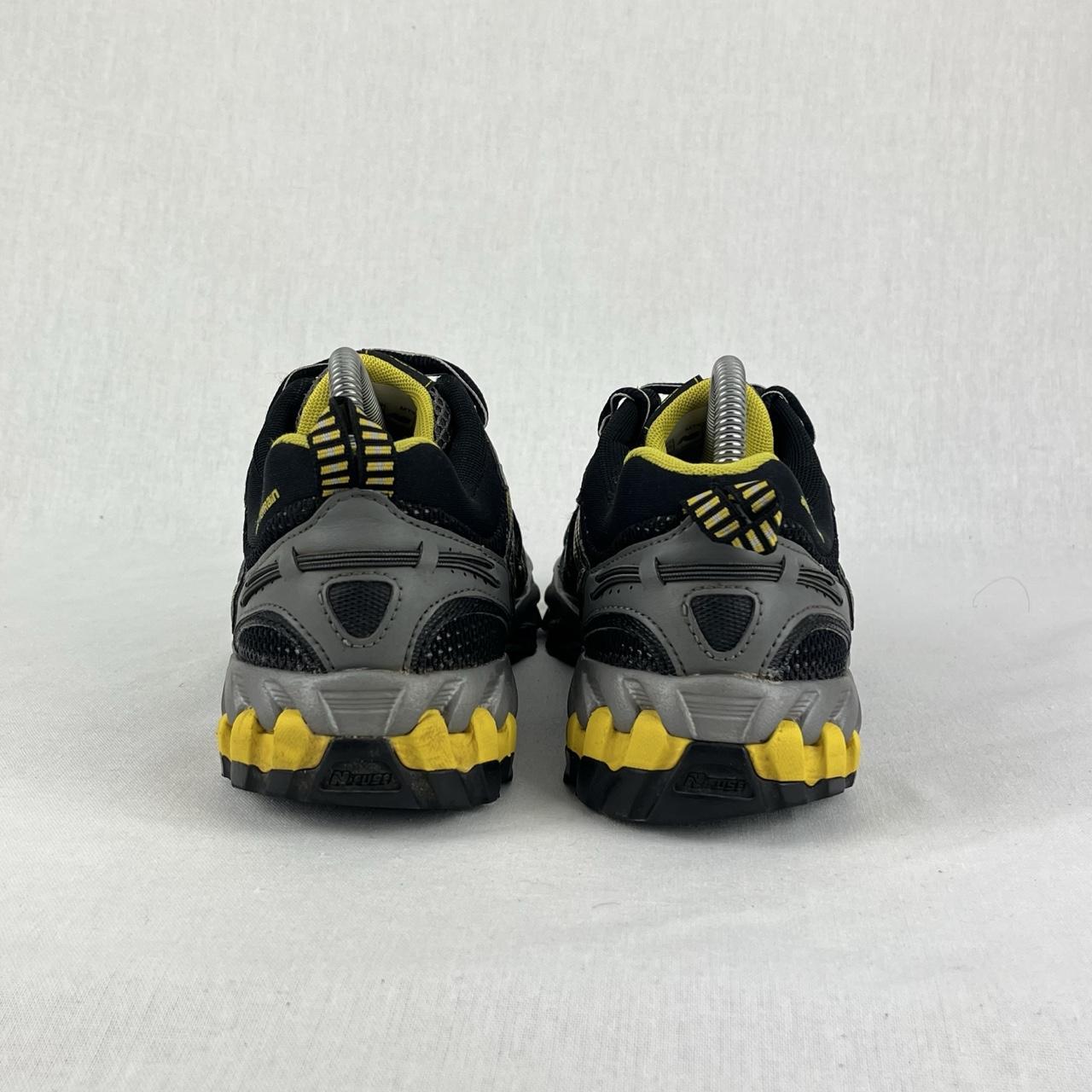 New Balance 573 black/yellow
