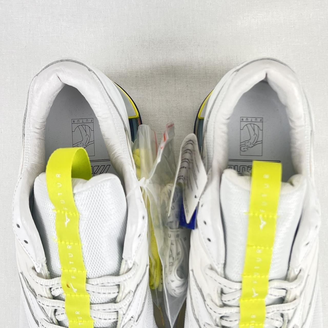 Mizuno x Futur Wave Prophecy 8 white/yellow