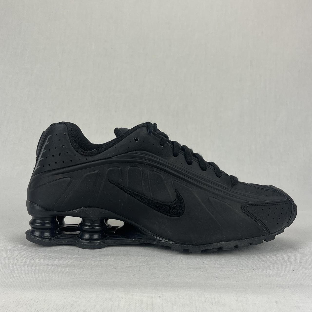 Nike Shox R4 black