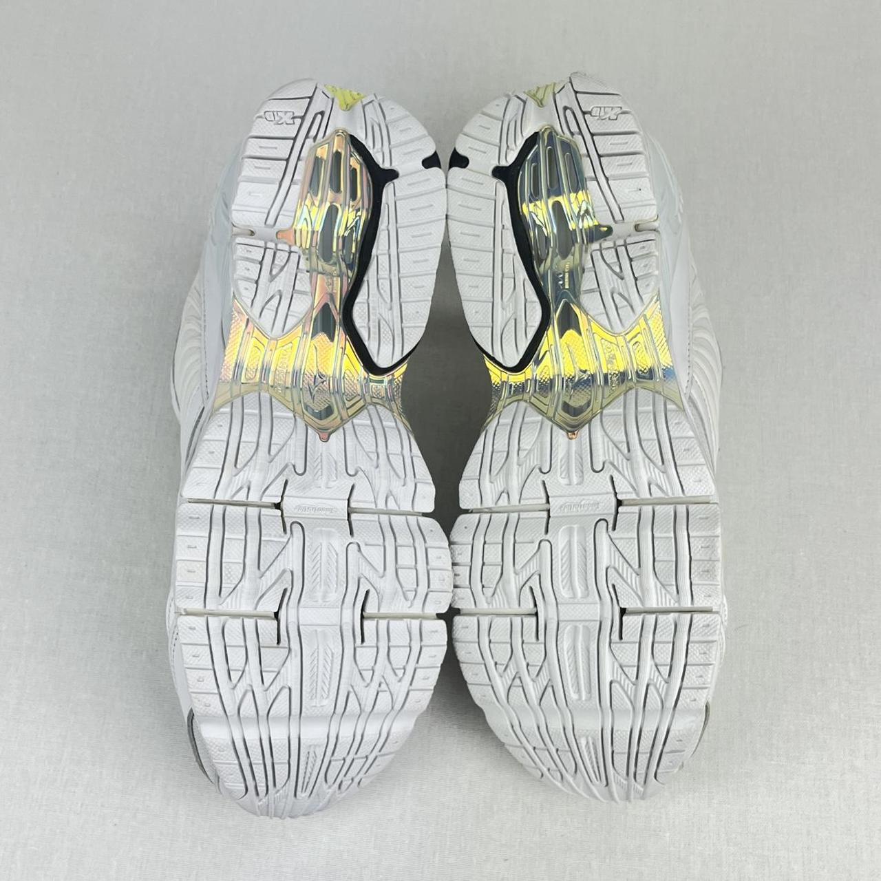 Mizuno x Futur Wave Prophecy 8 white/yellow