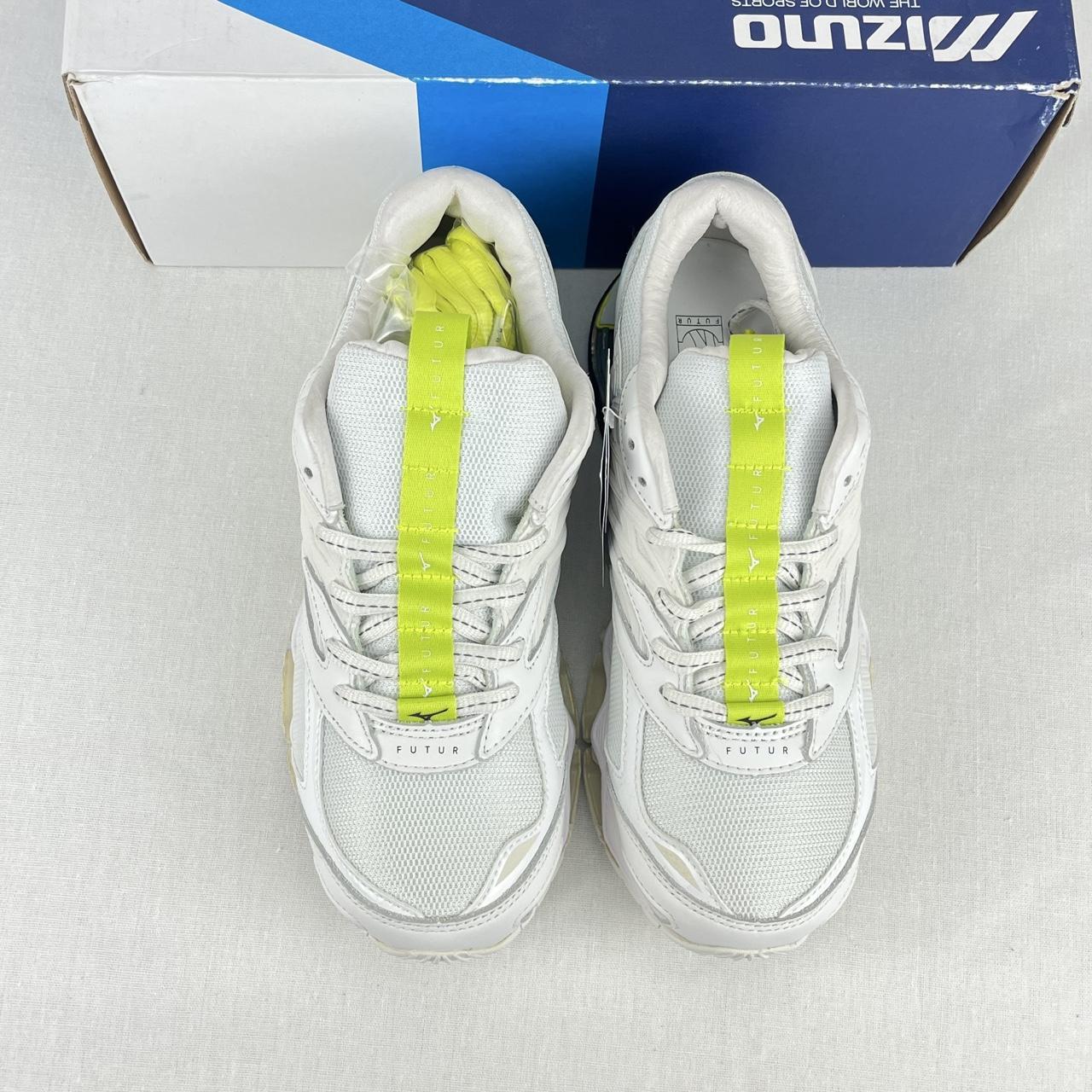 Mizuno Wave Prophecy 8 Futur white/yellow