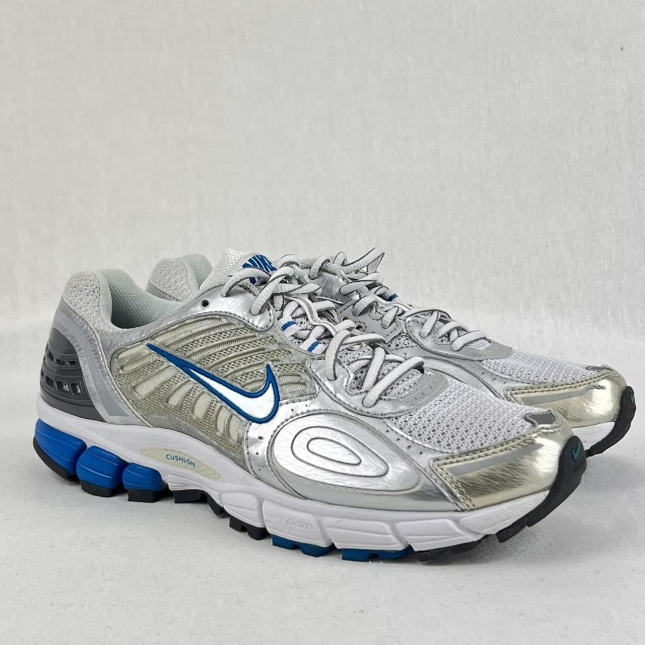 Nike Vomero 4 white/blue