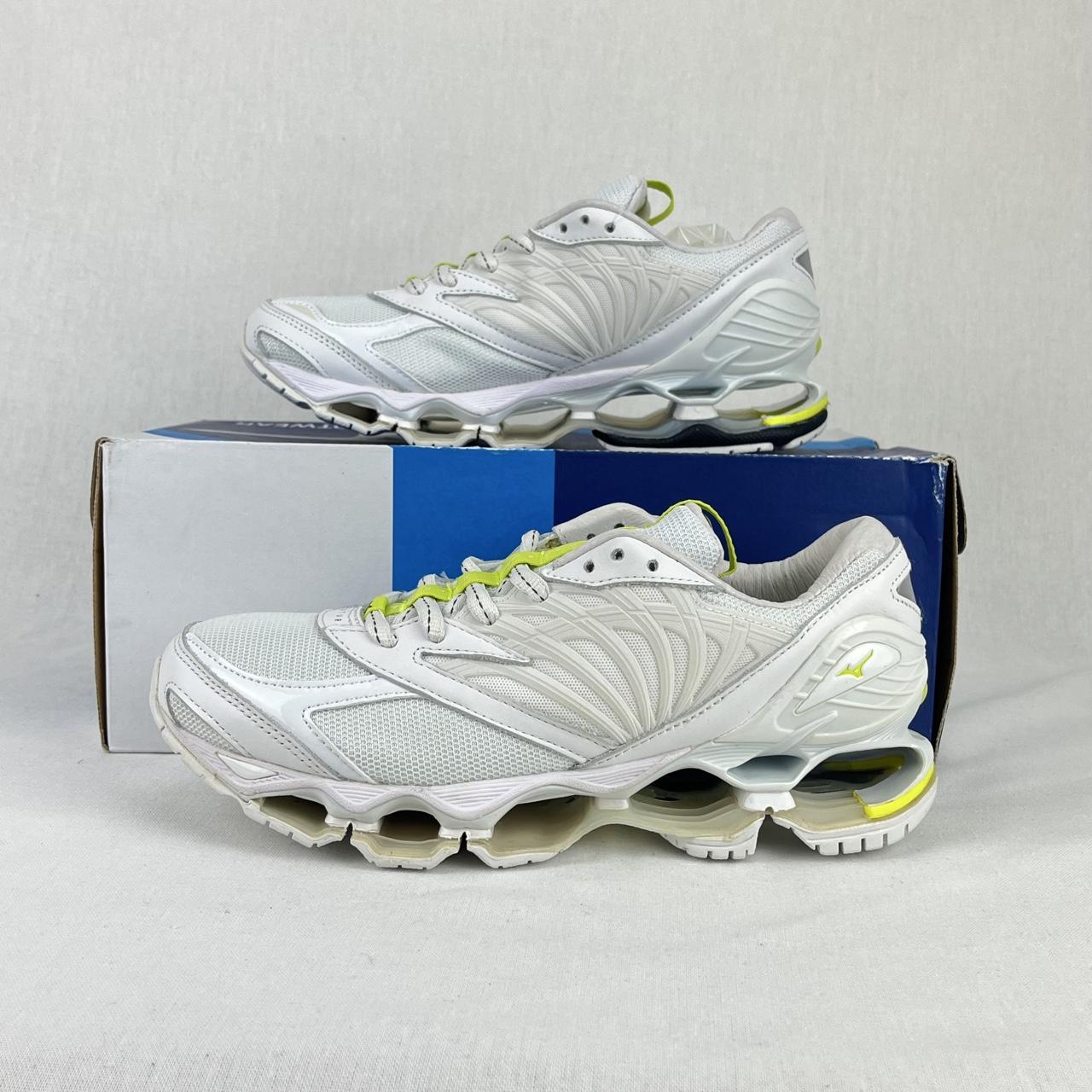 Mizuno Wave Prophecy 8 Futur white/yellow