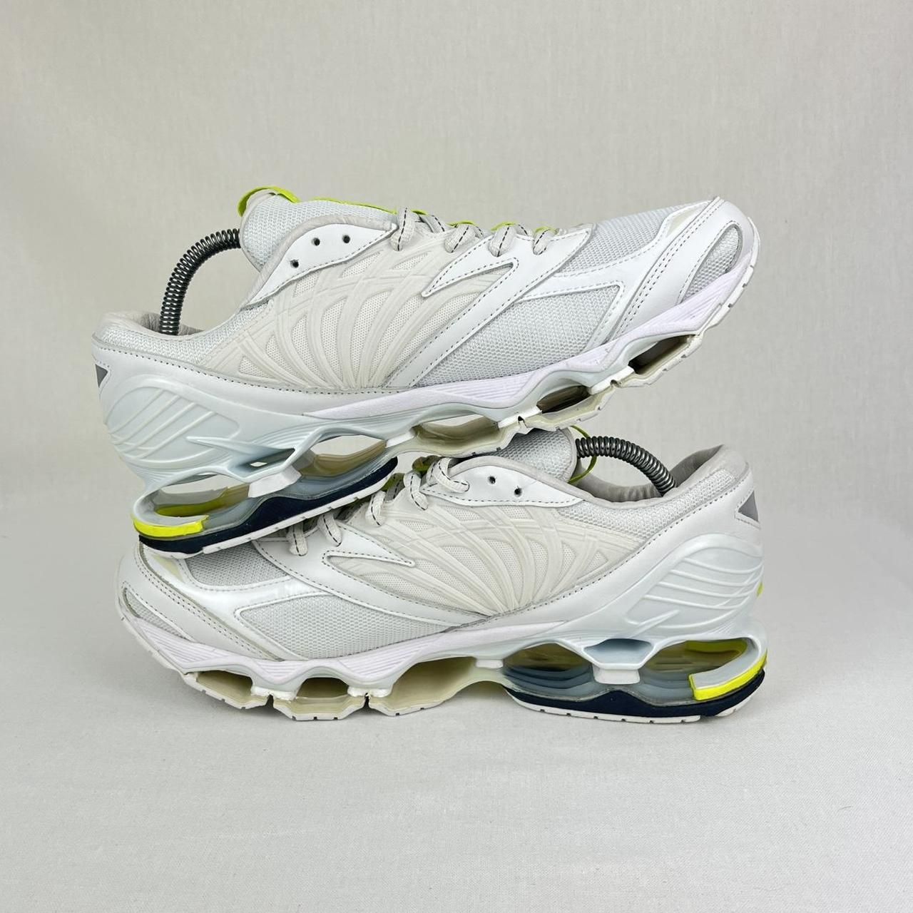 Mizuno x Futur Wave Prophecy 8 white/yellow