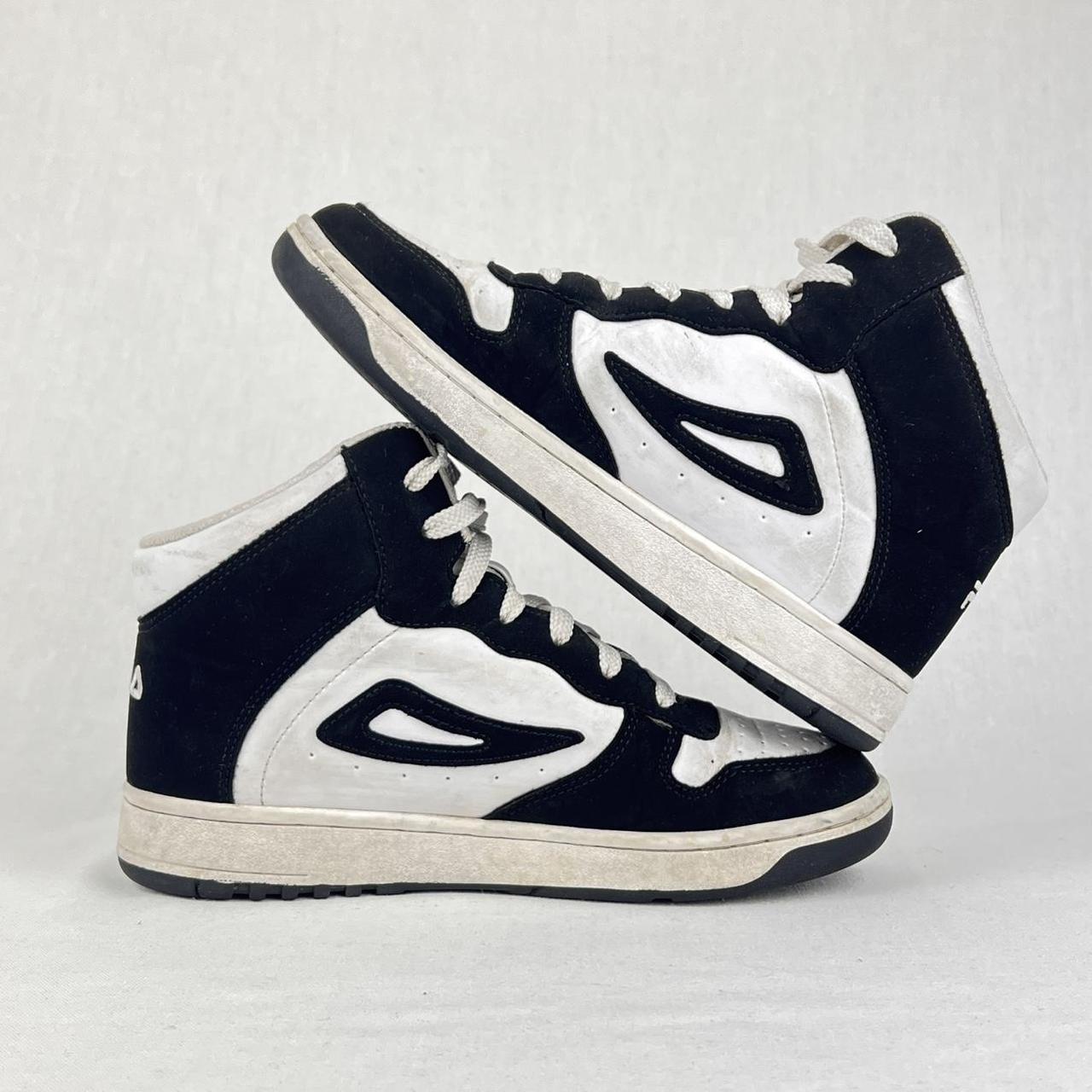 Fila Hightop trainers black/white