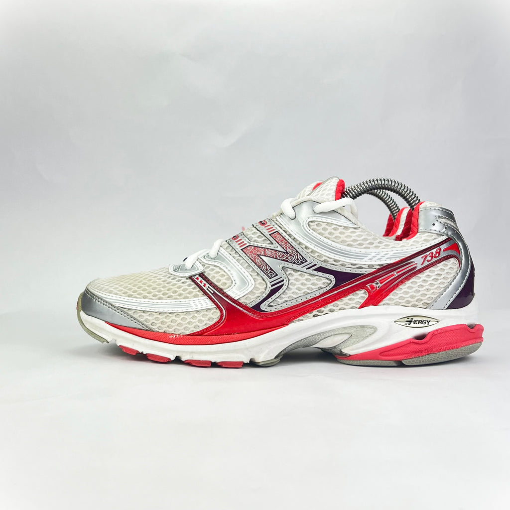New Balance 738 white/red