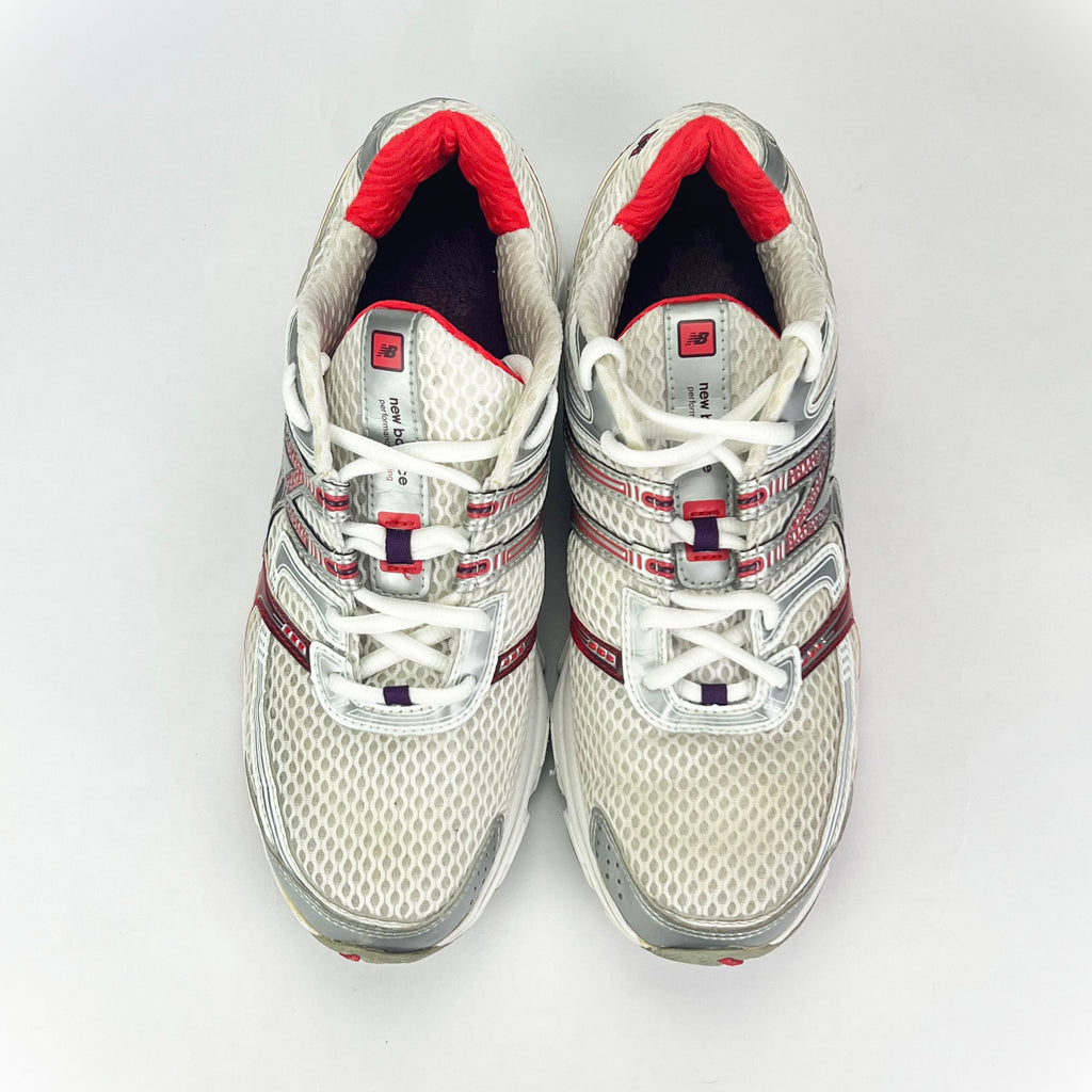New Balance 738 white/red