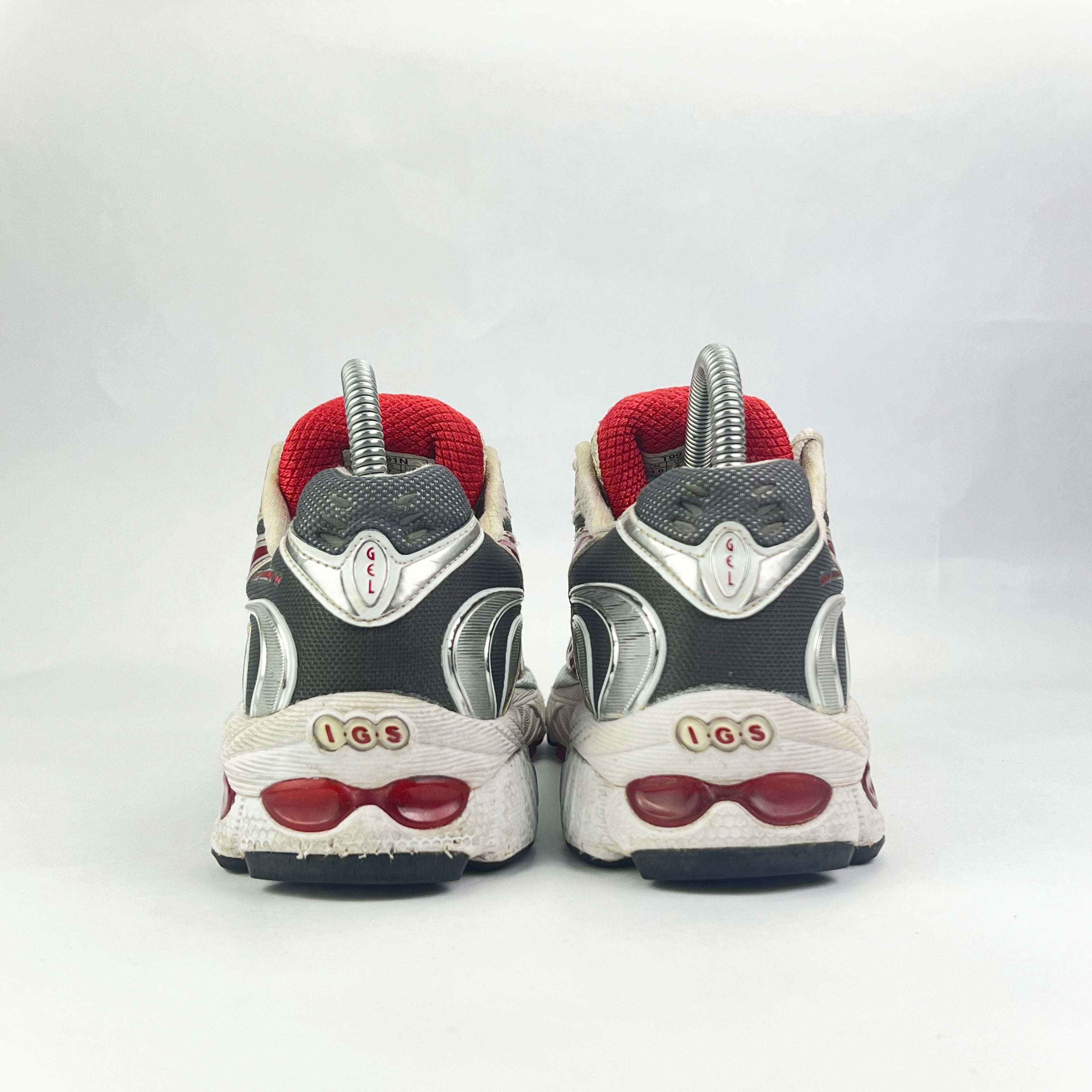 Asics Gel-Nimbus 11 grey/red