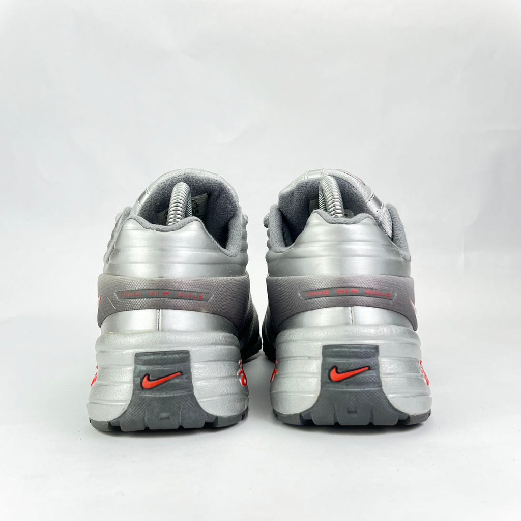 Rare Nike Air Retro trainers silver/red