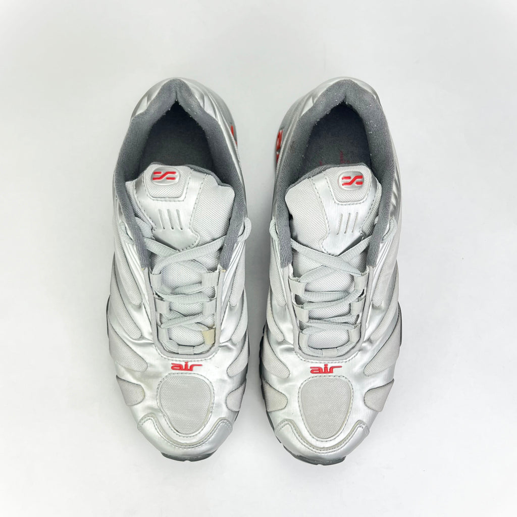 Rare Nike Air Retro trainers silver/red