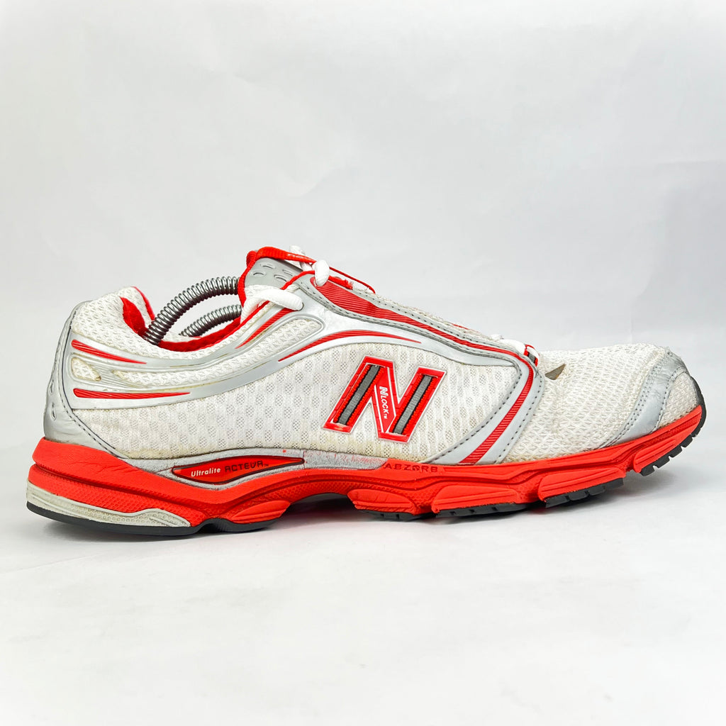 New Balance 902 grey/red UK 12