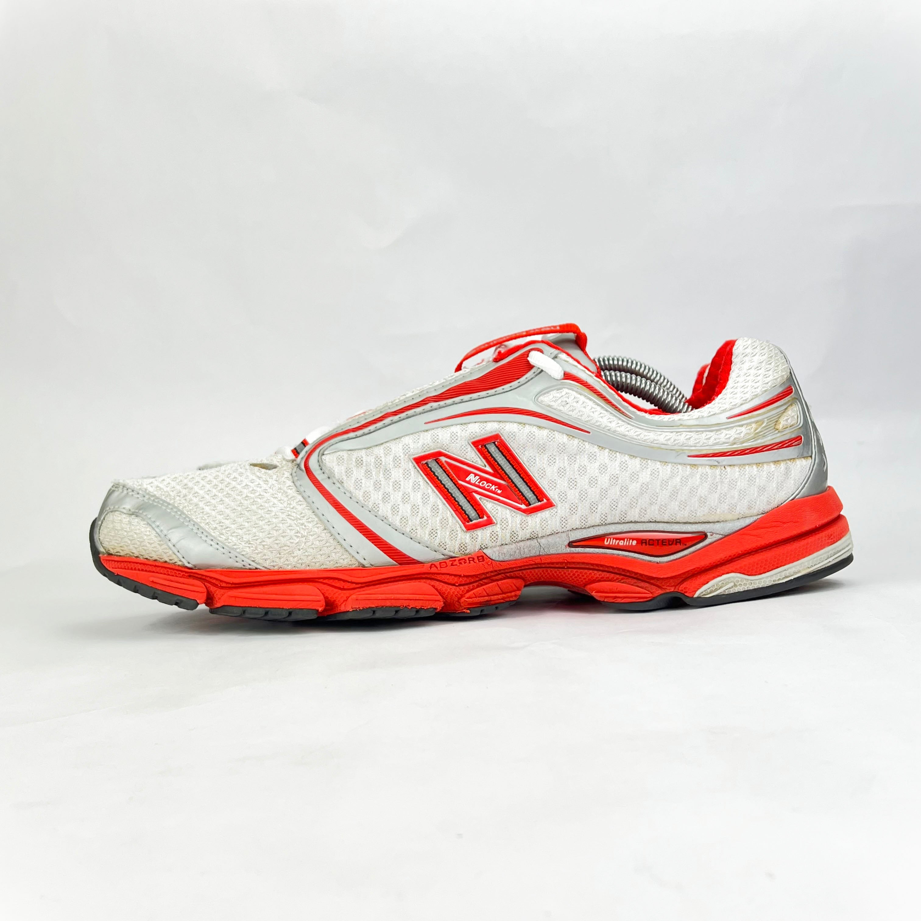 New Balance 902 grey/red UK 12