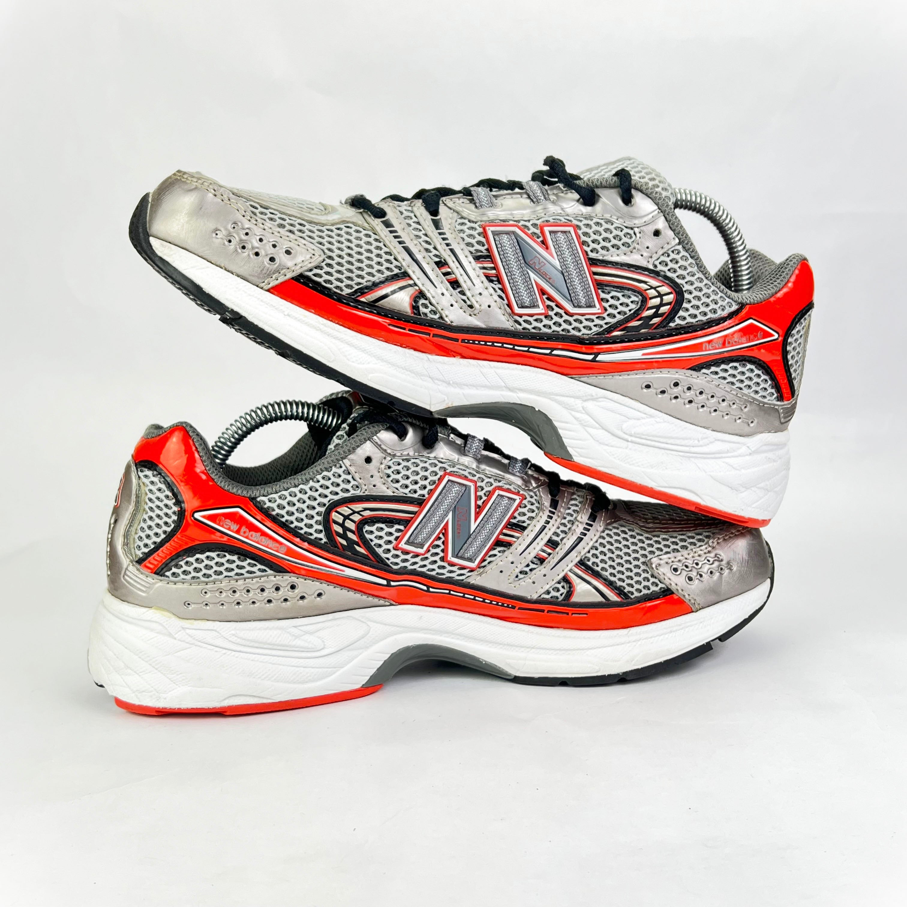 New Balance 758 silver/red UK 9