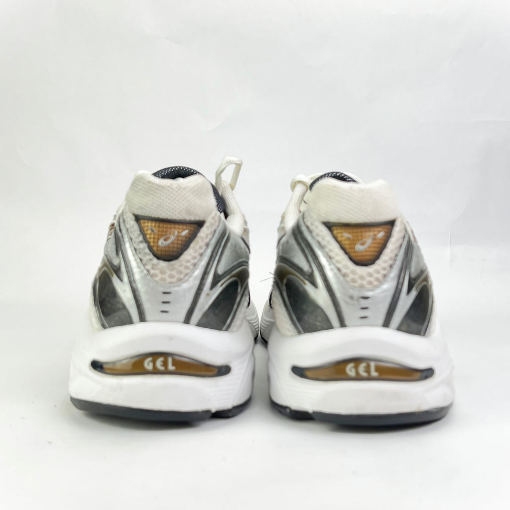 Asics Gel-Equation 3 white/gold