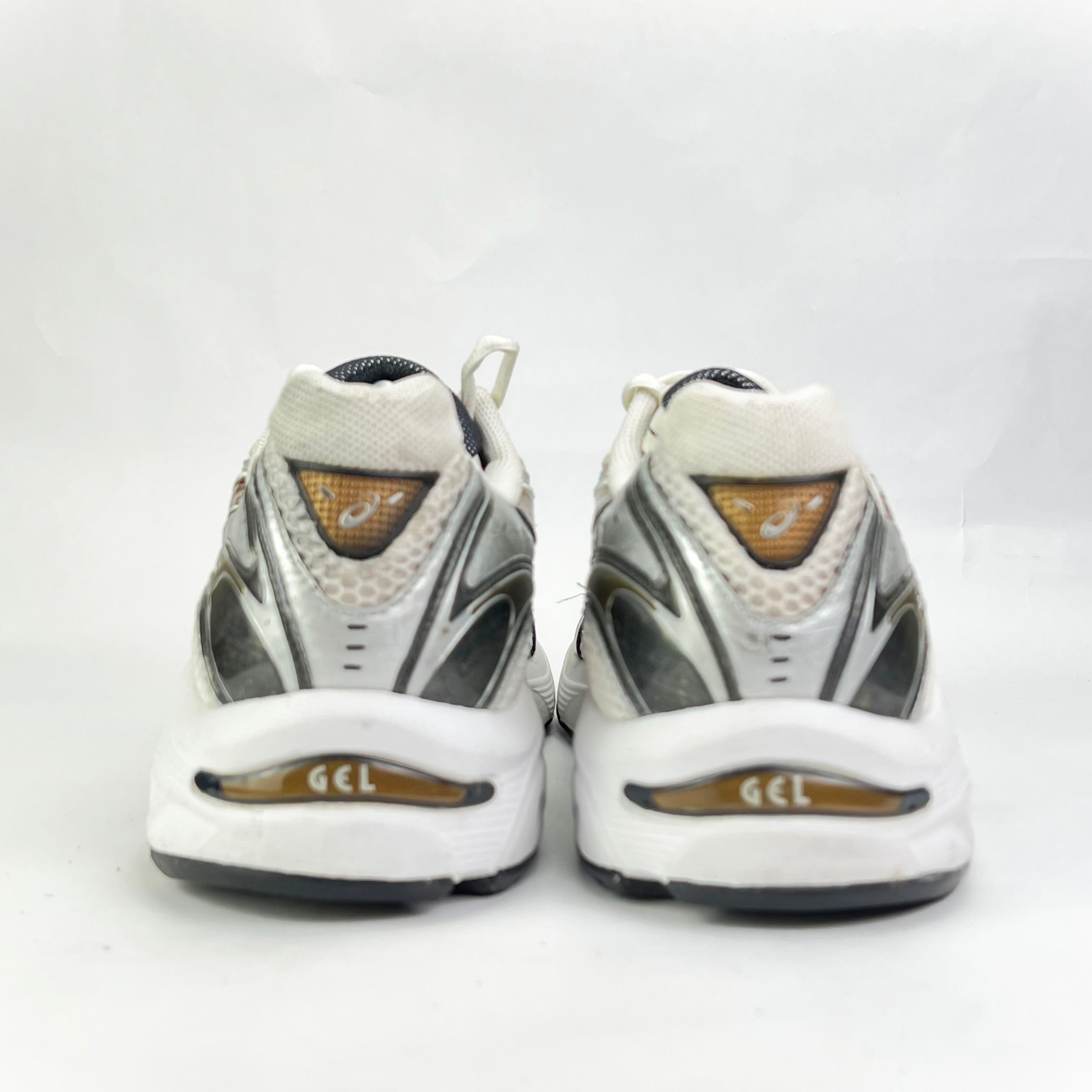 Asics Gel-Equation 3 white/gold