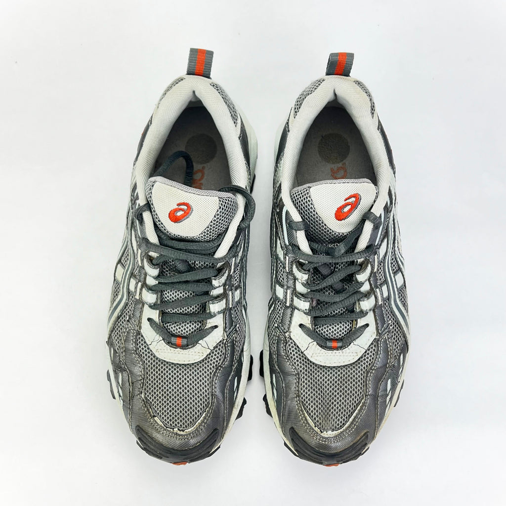 Asics Vintage grey/red runners UK 6