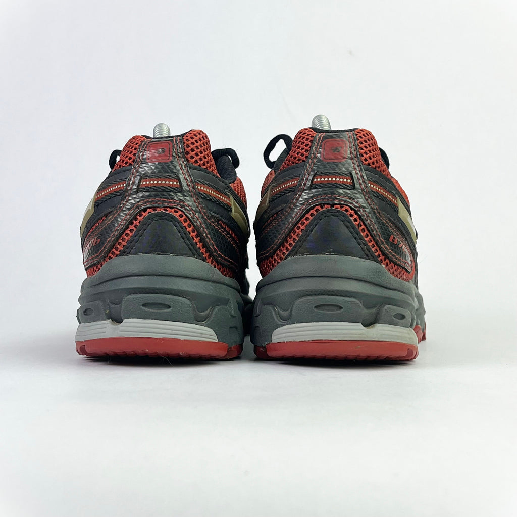 New Balance 876 red/black UK 9