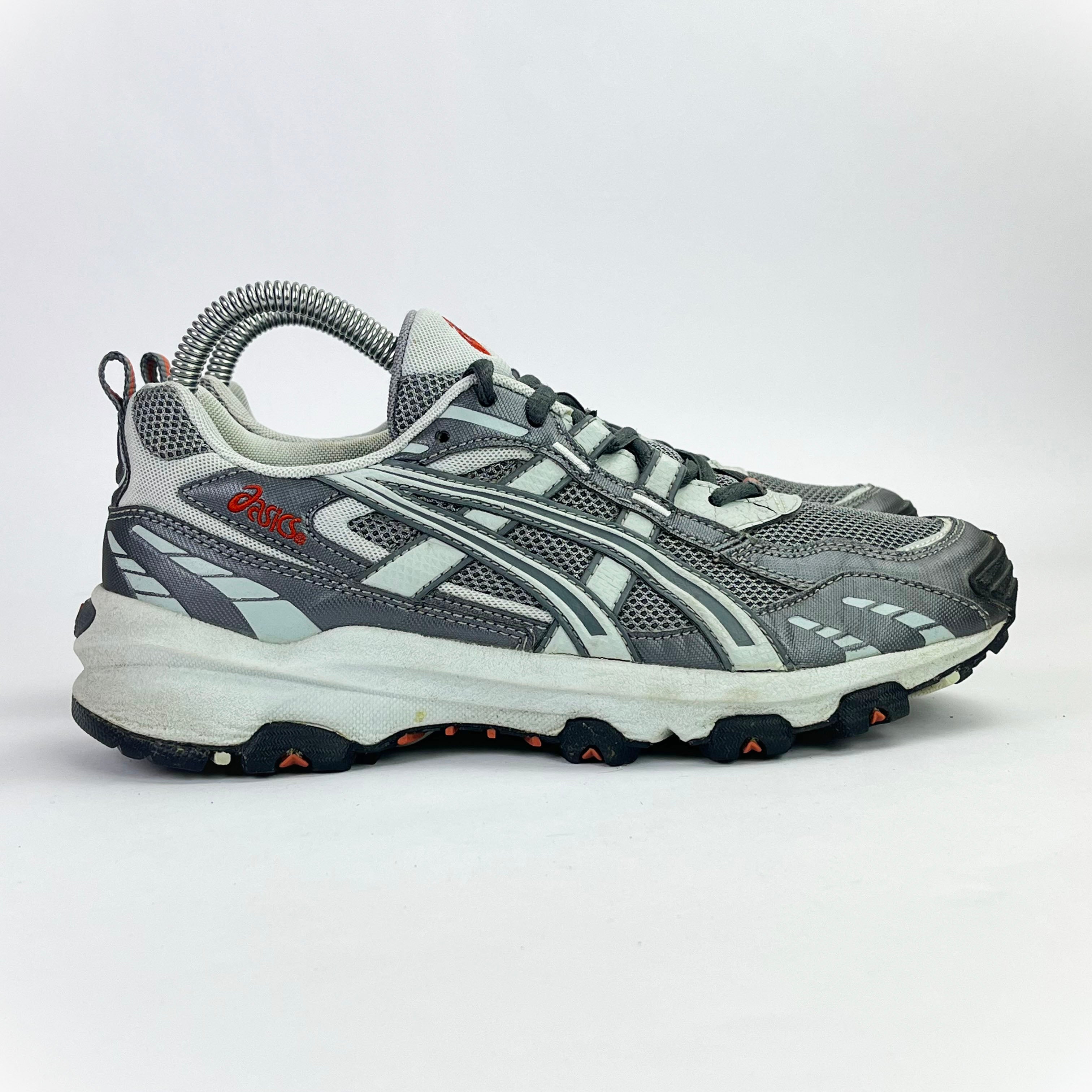 Asics Vintage TN337 grey/white UK 6