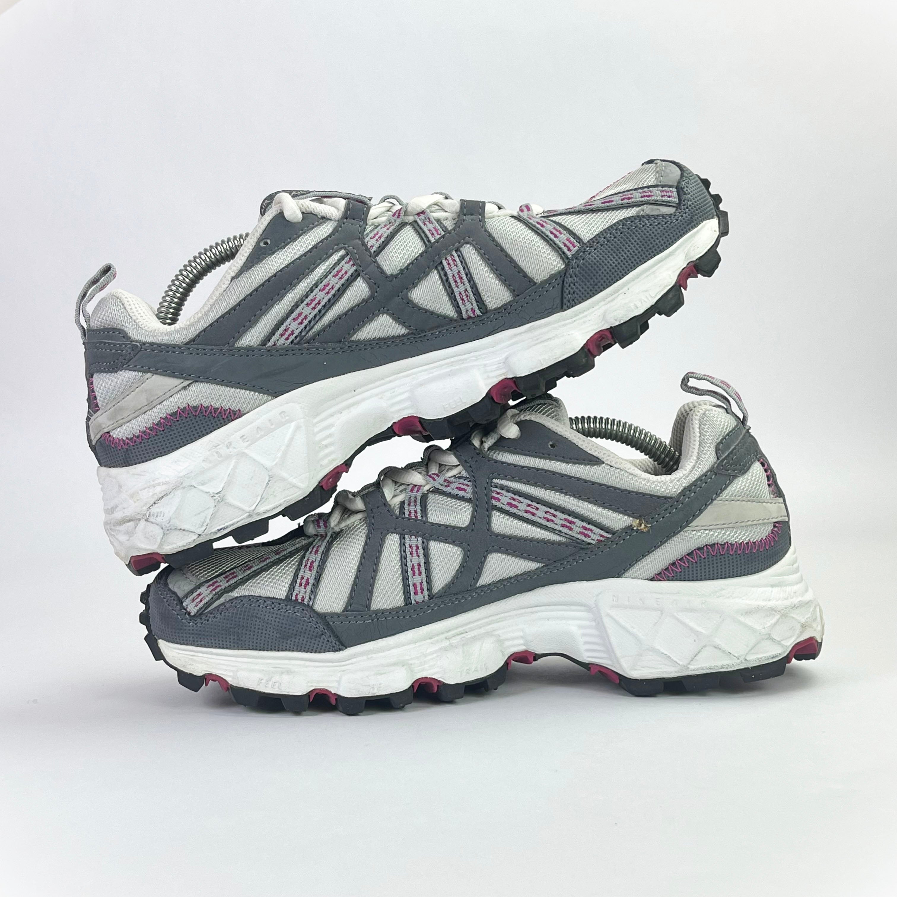 Nike ACG Alvord 6/ IV white/grey/pink UK 4.5