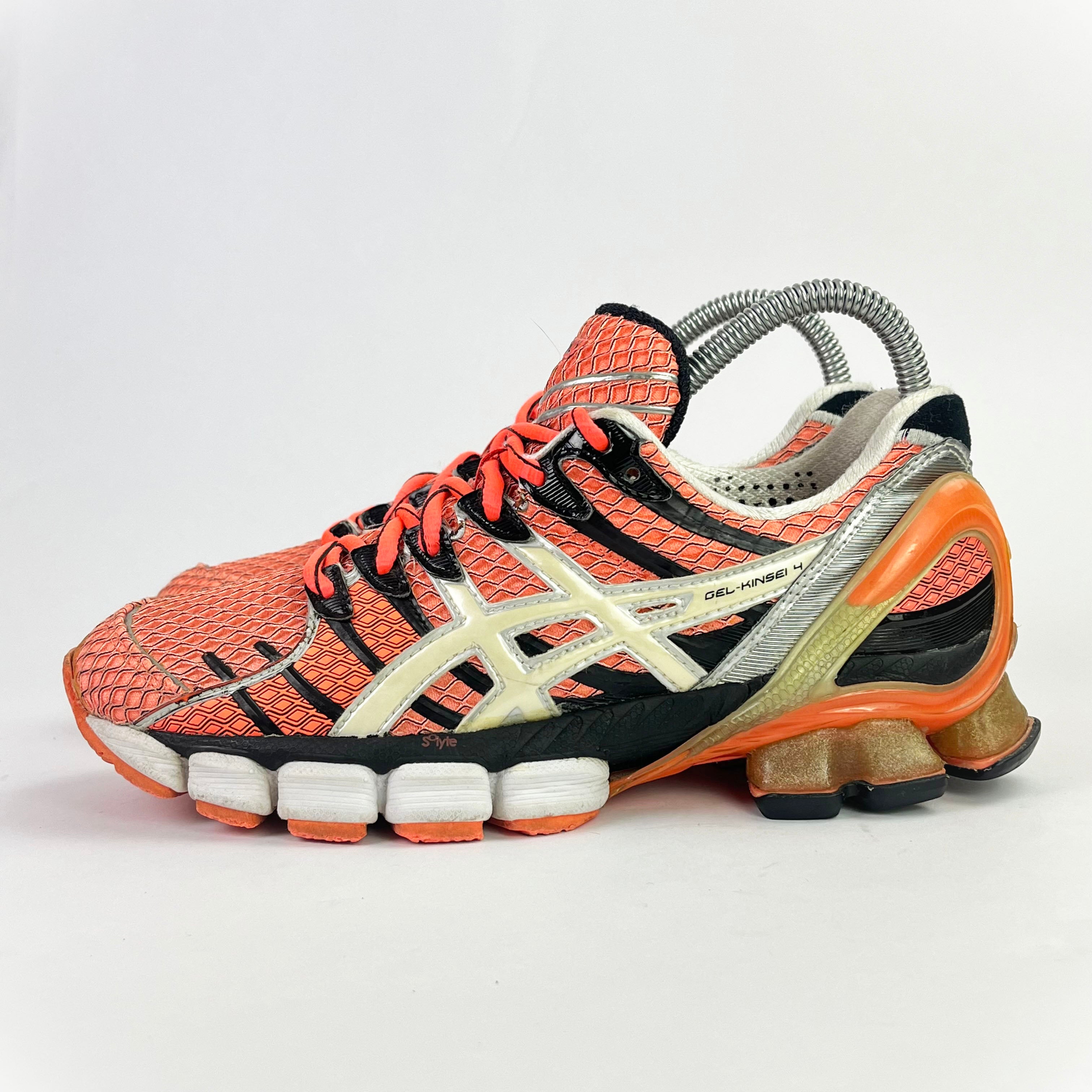 Asics Gel-Kinsei 4 orange/black