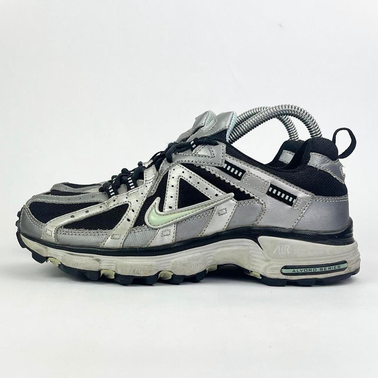 Nike Alvord 6 grey/black UK 6