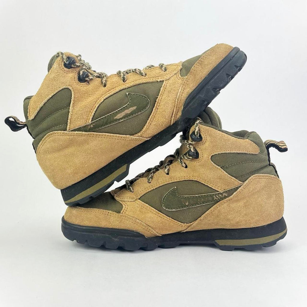 1990s Nike ACG Torre Mid wheat/brown