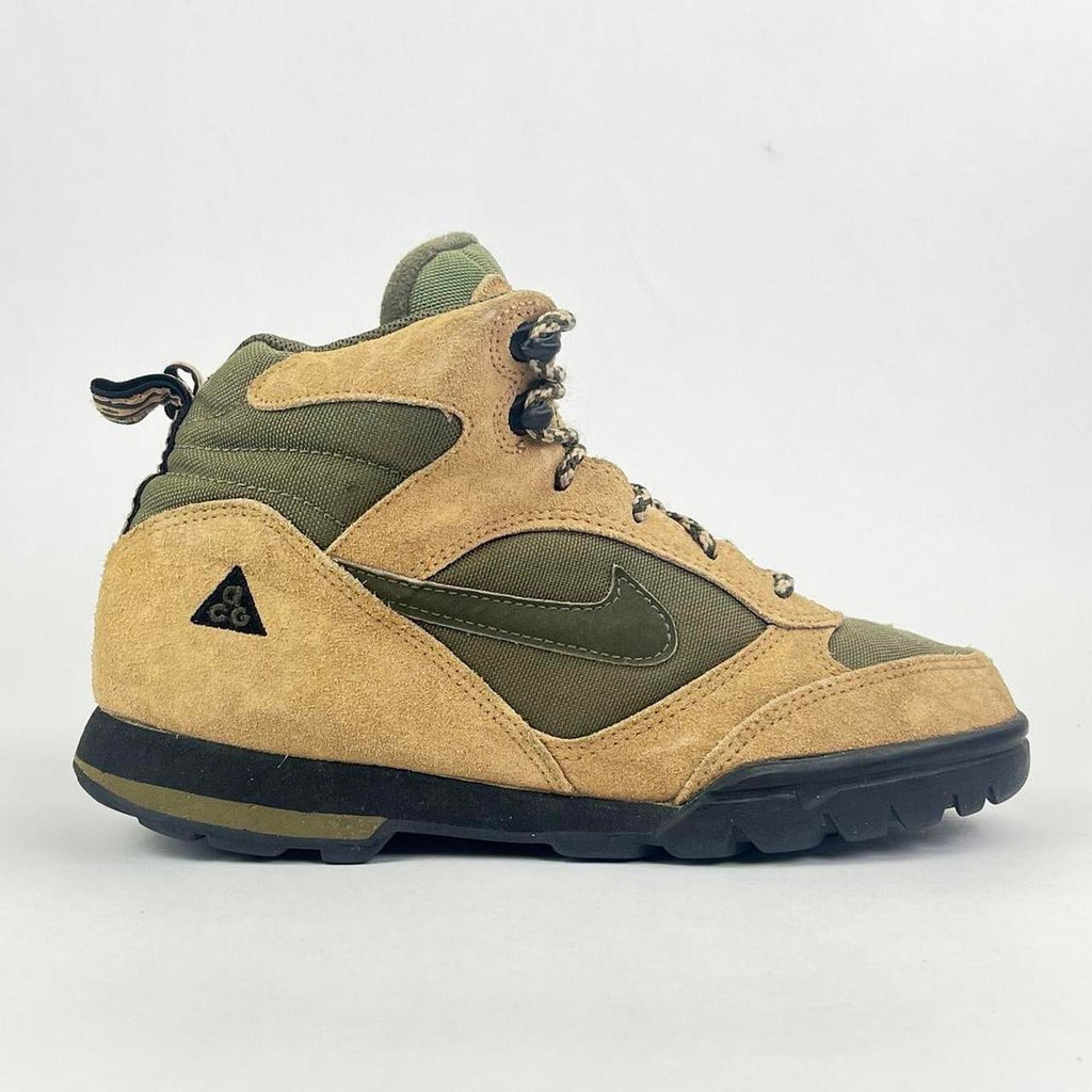 1990s Nike ACG Torre Mid wheat/brown
