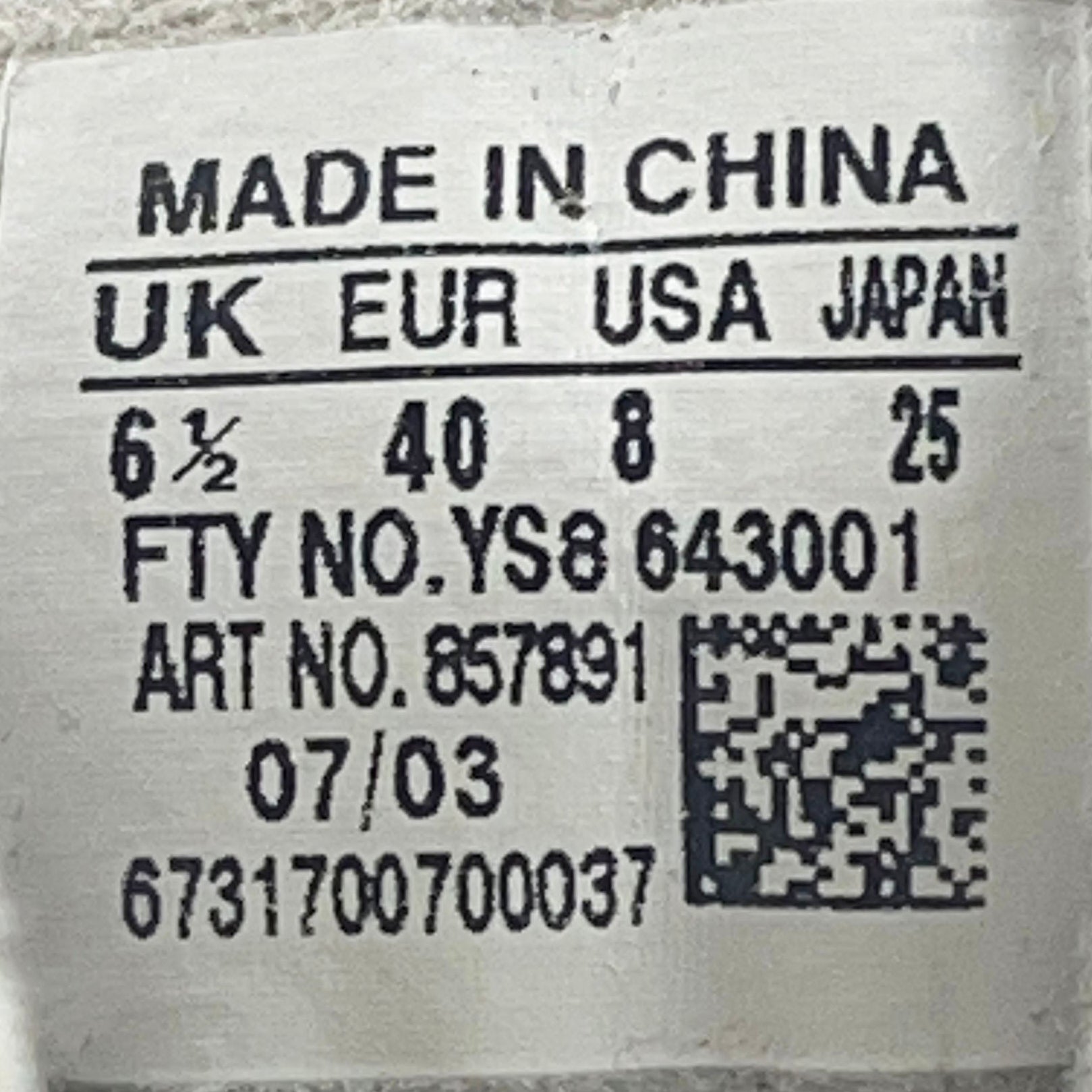 Salomon GTX Gore-Tex High "Snow Storm" walking boots black/beige/grey UK 6.5